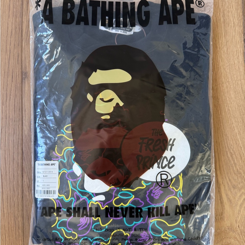 A Bathing Ape The Fresh Prince Graphic Sweatshirt - Black